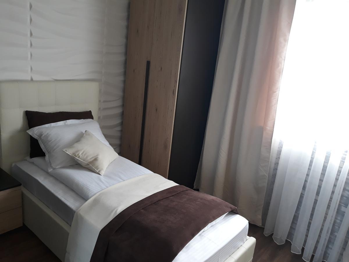 Hotel Acktion Deluxe Shumen Exterior foto
