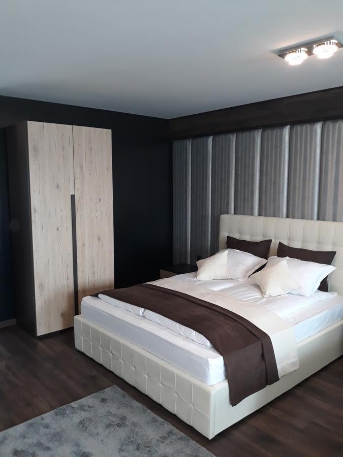Hotel Acktion Deluxe Shumen Exterior foto